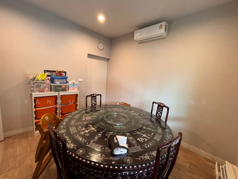 Burasiri Pattanakarn, Bangkok, New Pattanakarn Road, Prawet, Bangkok, 4 Bedrooms, 210 sqm, Single Detached House For Sale, by Kanrutai Dawruang, 500398856 - DDproperty.com