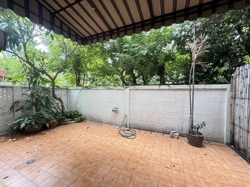 ทาวน์เฮาส์ให้เช่า | สุขุมวิท 30 | ใกล้ BTS พร้อมพงษ์, Bangkok, Khong Tan, Khlong Toei, Bangkok, 3 Bedrooms, 120 sqm, Townhouse For Rent, by Dontida Wisetphanit, 500398863 - DDproperty.com