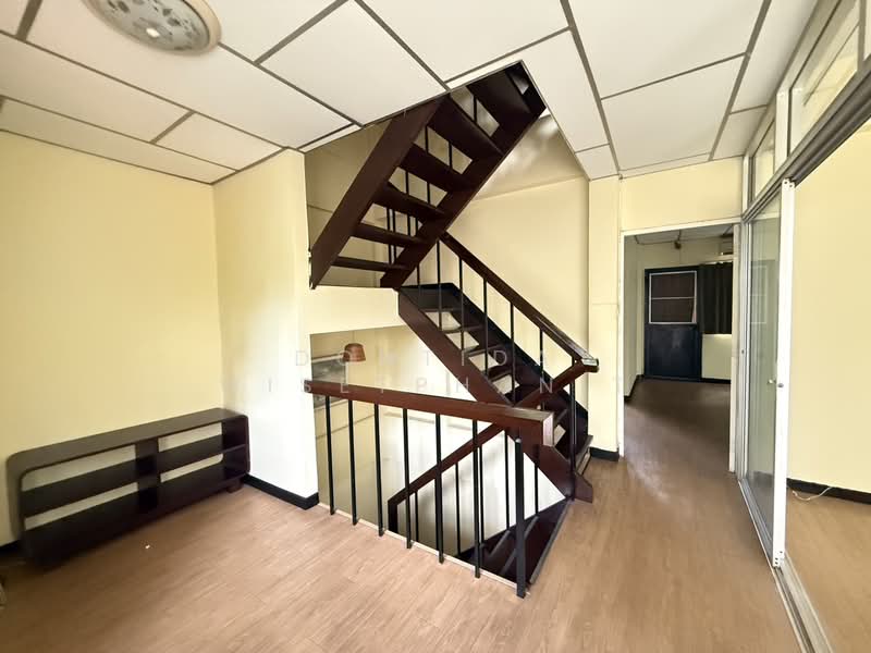 Townhouse for Rent | Sukhumvit 30 | Near BTS Phrom Phong, กรุงเทพ, คลองตัน, คลองเตย, กรุงเทพ, 120 ตร.ม., ทาวน์เฮ้าส์ ให้เช่า, โดย Dontida Wisetphanit, 500398863 - DDproperty.com