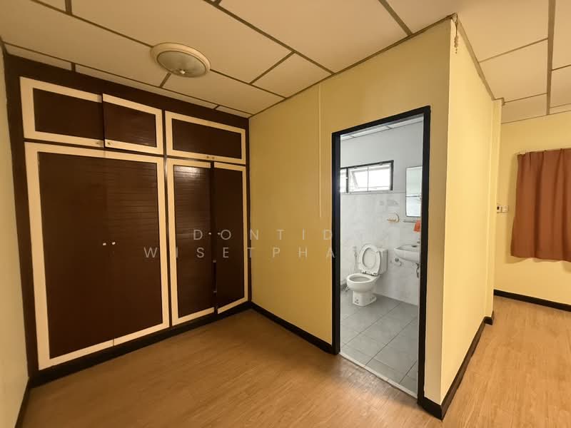 ทาวน์เฮาส์ให้เช่า | สุขุมวิท 30 | ใกล้ BTS พร้อมพงษ์, Bangkok, Khong Tan, Khlong Toei, Bangkok, 3 Bedrooms, 120 sqm, Townhouse For Rent, by Dontida Wisetphanit, 500398863 - DDproperty.com