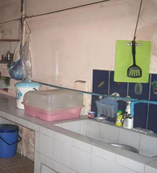 บ้านแฝด ซอย สันติคาม 2, Samut Prakan, Samrong Nua, Muang Samut Prakarn, Samut Prakan, 3 Bedrooms, 130 sqm, Semi-Detached House (Twin House) For Sale, by NR AGENT, 500398886 - DDproperty.com