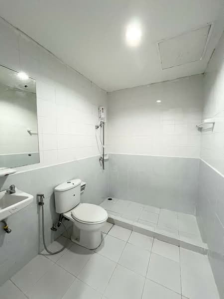 รามอินทรา 34 แยก 10, กรุงเทพ, ท่าแร้ง, บางเขน, กรุงเทพ, 200 ตร.ม., ทาวน์เฮ้าส์ ให้เช่า, โดย Airada Parasarn, 500398910 - DDproperty.com