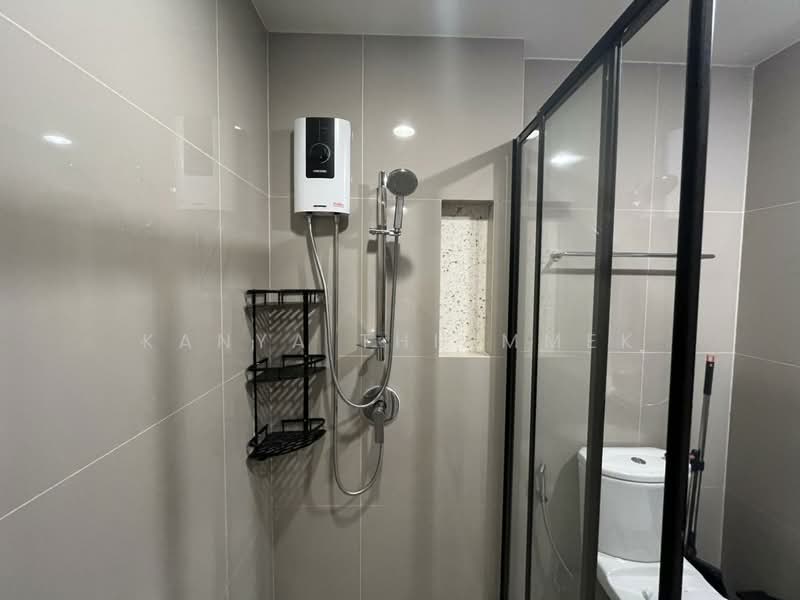 XT Huaikhwang, Bangkok, 244 Ratchadaphisek Road, Huai Khwang, Bangkok, 1 Bedroom, 30 sqm, Condo For Sale, by Kanya Thiammek, 500398926 - DDproperty.com