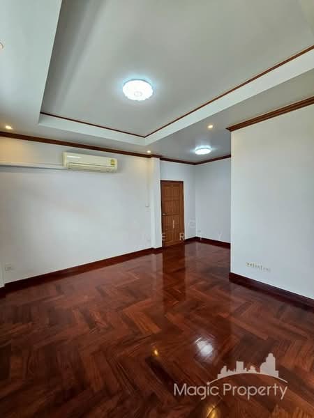 Single House For Rent in Soi Lat Phrao 93, Bangkok, ลาดพร้าว 93, Khlong Chaokhun Sing, Wang Thonglang, Bangkok, 7 Bedrooms, 800 sqm, Single Detached House For Rent, by Magic Property, 500398940 - DDproperty.com