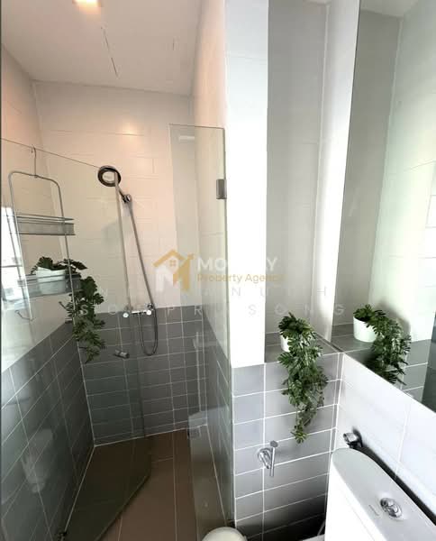 IDEO Mobi Sathorn, Bangkok, 134 Krung Thonburi Road, Bang Lam Phu Lang, Khlong San, Bangkok, 1 Bedroom, 44 sqm, Condo For Sale, by Neeranuch Somprasong, 500398954 - DDproperty.com