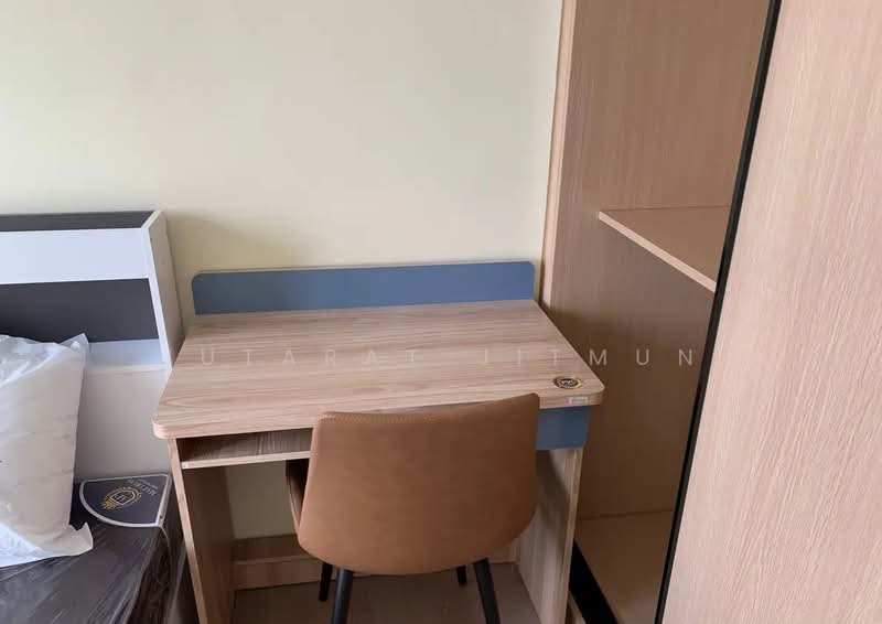 Regal Sathon-Naradhiwas, Bangkok, Naradhiwas Rajanagarindra Road, Thung Maha Mek, Sathon, Bangkok, 1 Bedroom, 35 sqm, Condo For Rent, by Jutarat Jitmun, 500398970 - DDproperty.com