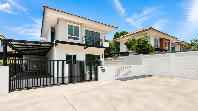 The Trust Ville Watcharapol-Hathairat, Pathum Thani, Hatairat Road, Bung Kham Proi, Lam Luk Ka, Pathum Thani, 4 Bedrooms, 200 sqm, Single Detached House For Sale, by Khunamat Srisongkhram, 500398988 - DDproperty.com