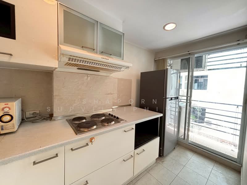 Lumpini Suite Sukhumvit 41 : ลุมพินี สวีท สุขุมวิท 41, กรุงเทพ, ซอยสุขุมวิท 41, คลองตันเหนือ, วัฒนา, กรุงเทพ, 75 ตร.ม., คอนโด ให้เช่า, โดย Shaporn Supvilaiphisan, 500398995 - DDproperty.com
