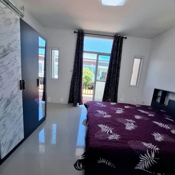 ให้เช่าทาวน์โฮม ม.งามเจริญ15 หนองปลาไหล บางละมุง, Chon Buri (Pattaya), Nong Pla Lai, Bang Lamung (Pattaya), Chon Buri (Pattaya), 2 Bedrooms, 65 sqm, Townhouse For Rent, by Dusit Saengfa, 500399006 - DDproperty.com