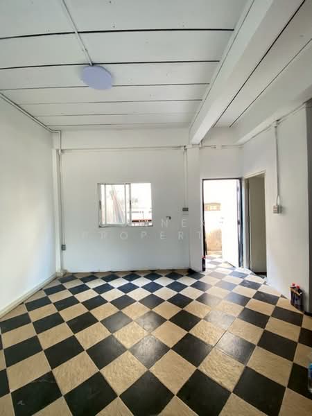 Arunthong 5 Phetkasem 69, Bangkok, Liap Khlong Phasi Charoen Fang Nuea Road, Nong Kham, Nong Khaem, Bangkok, 4 Bedrooms, 21 sqm, Townhouse For Sale, by Connex Property, 500399025 - DDproperty.com
