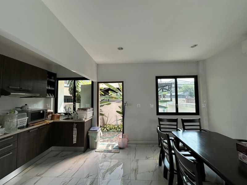ขายทาวน์โฮม 3 ชั้น หลังมุม ทำเลทอง ลาดพร้าว 18, กรุงเทพ, 99/136 ลาดพร้าว 18 แยก 4, จอมพล, จตุจักร, กรุงเทพ, 200 ตร.ม., ทาวน์เฮ้าส์ ขาย, โดย ธนทรัพย์ รักษาชนม์, 500399037 - DDproperty.com