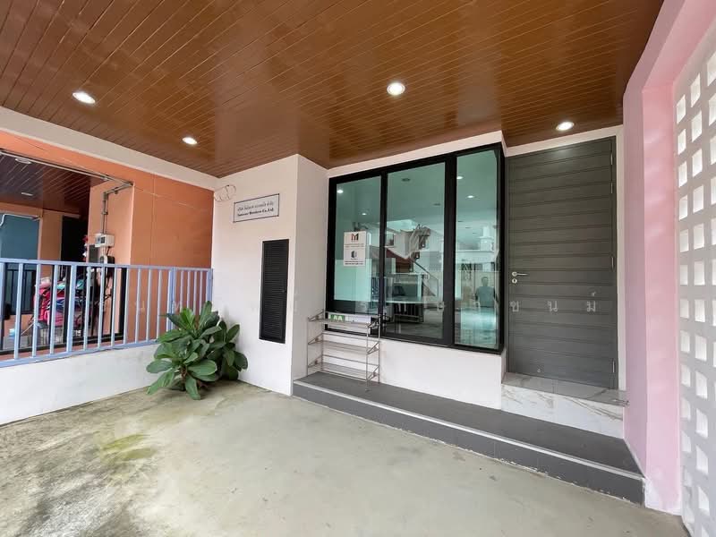 HOME OFFICE, Bangkok, 99/136 ลาดพร้าว 18  แยก 4, Jom Phon, Chatuchak, Bangkok, 4 Bedrooms, 200 sqm, Townhouse For Sale, by ธนทรัพย์ รักษาชนม์, 500399037 - DDproperty.com