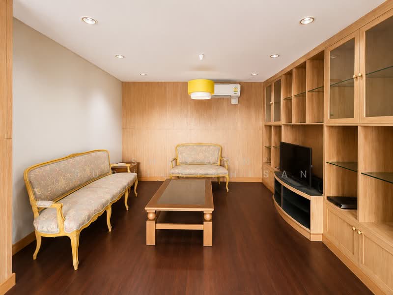 Acadamia Grand Tower, Bangkok, Soi Sukhumvit 43, Khlong Tan Nua, Watthana, Bangkok, 3 Bedrooms, 160 sqm, Condo For Rent, by Shaporn Supvilaiphisan, 500399052 - DDproperty.com
