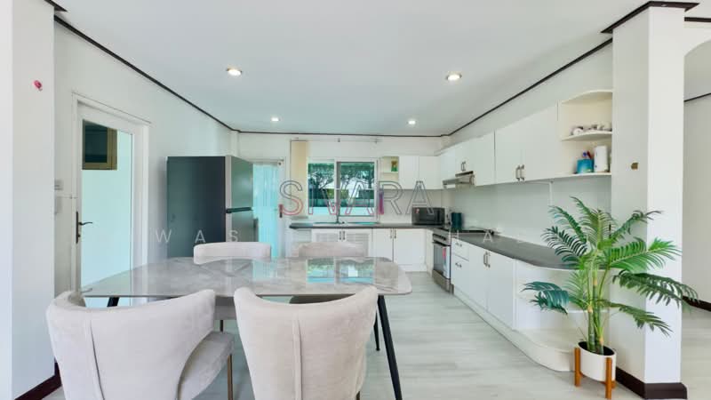 3 Bed Villa | Jomtien Beach | Rent 60k, Chon Buri (Pattaya), Jomtien Condotel, Bang Lamung, Bang Lamung (Pattaya), Chon Buri (Pattaya), 3 Bedrooms, 267 sqm, Villa For Rent, by Siwas Thepphabut, 500399063 - DDproperty.com