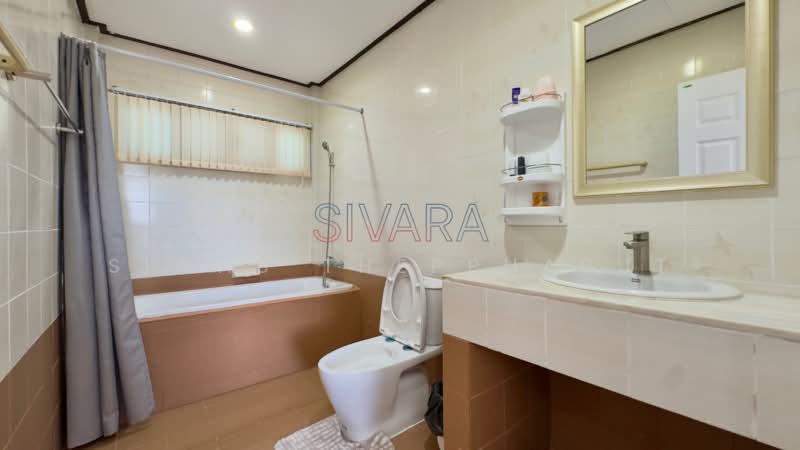 3 Bed Villa | Jomtien Beach | Rent 60k, Chon Buri (Pattaya), Jomtien Condotel, Bang Lamung, Bang Lamung (Pattaya), Chon Buri (Pattaya), 3 Bedrooms, 267 sqm, Villa For Rent, by Siwas Thepphabut, 500399063 - DDproperty.com