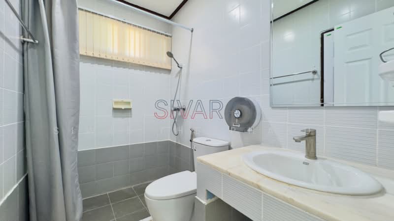 3 Bed Villa | Jomtien Beach | Rent 60k, Chon Buri (Pattaya), Jomtien Condotel, Bang Lamung, Bang Lamung (Pattaya), Chon Buri (Pattaya), 3 Bedrooms, 267 sqm, Villa For Rent, by Siwas Thepphabut, 500399063 - DDproperty.com