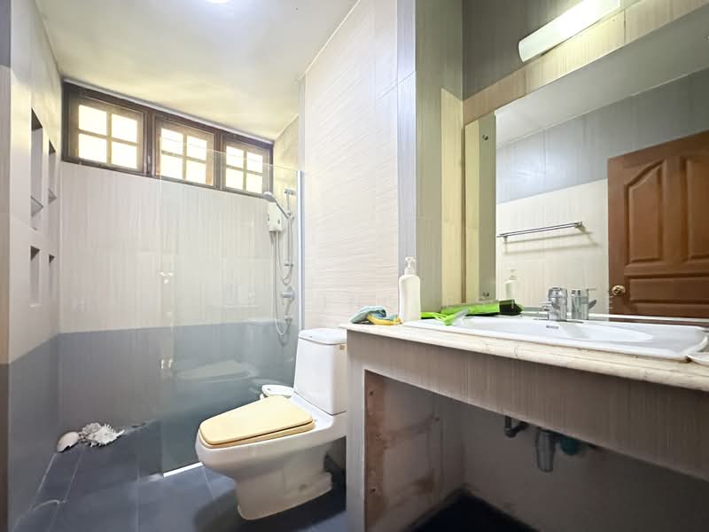 House Soi Thesaban Songkhro 2, Bangkok, เทศบาลสงเคราะห์, Lat Yao, Chatuchak, Bangkok, 4 Bedrooms, 280 sqm, Single Detached House For Sale, by Haus Living Estate, 500399064 - DDproperty.com