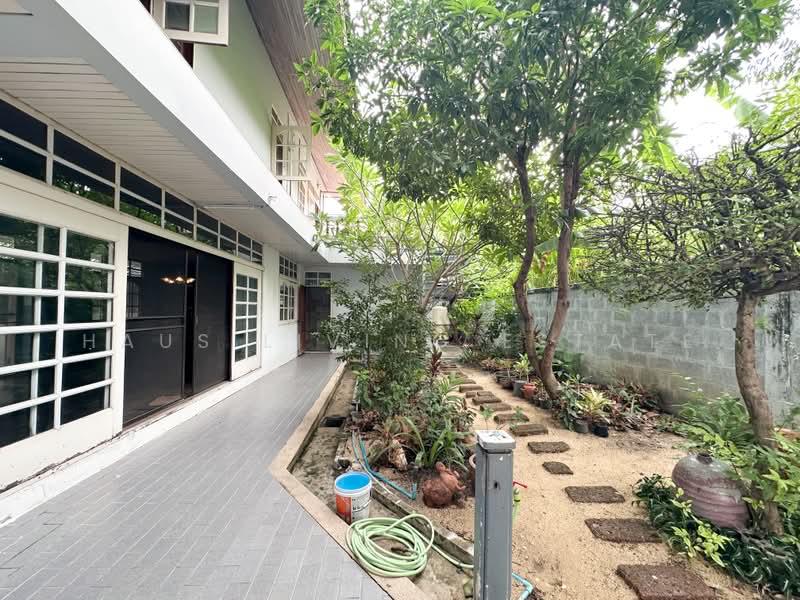 House Soi Thesaban Songkhro 2, Bangkok, เทศบาลสงเคราะห์, Lat Yao, Chatuchak, Bangkok, 4 Bedrooms, 280 sqm, Single Detached House For Sale, by Haus Living Estate, 500399064 - DDproperty.com