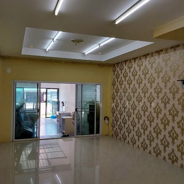 3-storey commercial building in front of Rayong Garden Hill Village, Thap Ma, Rayong, Thapma, Muang Rayong, Rayong, , 218 sqm, Shophouse For Sale, by วิทยา ไชยศักดิ์, 500399116 - DDproperty.com