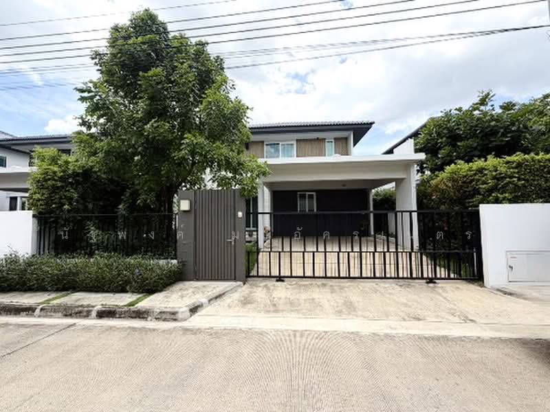 Mantana Motorway-New Krungthepkreetha, Bangkok, Phatthana Chonnabot 4 Road, Khlong Song Ton Nun, Lat Krabang, Bangkok, 3 Bedrooms, 165 sqm, Single Detached House For Rent, by นัฐพงค์ มณีอัครเนตร, 500399127 - DDproperty.com