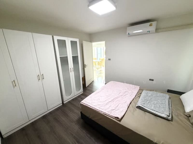 Mantana Motorway-New Krungthepkreetha, Bangkok, Phatthana Chonnabot 4 Road, Khlong Song Ton Nun, Lat Krabang, Bangkok, 3 Bedrooms, 165 sqm, Single Detached House For Rent, by นัฐพงค์ มณีอัครเนตร, 500399127 - DDproperty.com