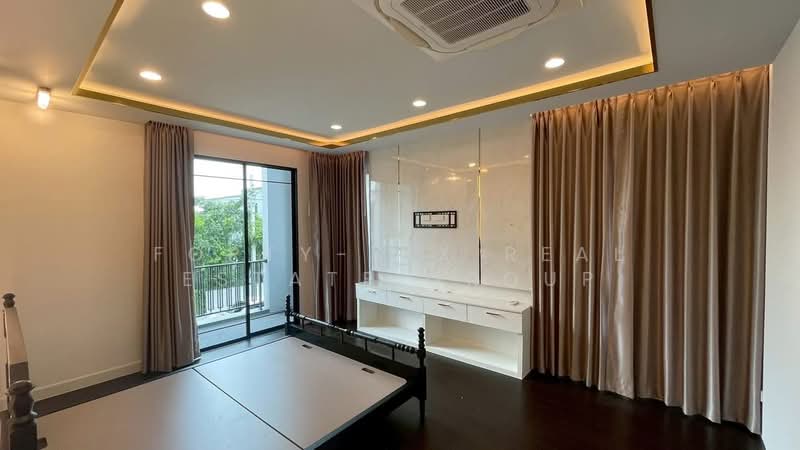 Setthasiri Wongwaen-Chatuchot, Bangkok, 1353 Sam Wa Tawan Tok, Sam Wa Tawan Tok, Khlong Sam Wa, Bangkok, 4 Bedrooms, 340 sqm, Single Detached House For Rent, by Forty-Six Real Estate Group, 500399129 - DDproperty.com