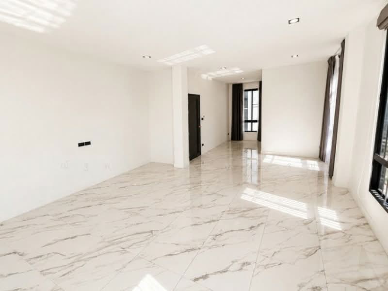 SENA Kith MRT Bangkae Phase 2, Bangkok, Bang Khae Road, Bang Khae, Bangkok, 5 Bedrooms, 360 sqm, Condo For Rent, by ณัฐพงศ์ สุนทรอรุณ, 500399162 - DDproperty.com