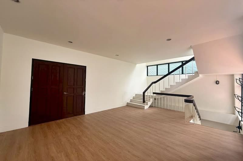 ซอยสุนทรพิมล บรรทัดทอง ปทุมวัน, Bangkok, Rong Muang, Pathum Wan, Bangkok, , 1,000 sqm, Shophouse For Sale, by คุณพลอย, 500399210 - DDproperty.com