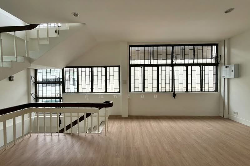 ซอยสุนทรพิมล บรรทัดทอง ปทุมวัน, Bangkok, Rong Muang, Pathum Wan, Bangkok, , 1,000 sqm, Shophouse For Sale, by คุณพลอย, 500399210 - DDproperty.com