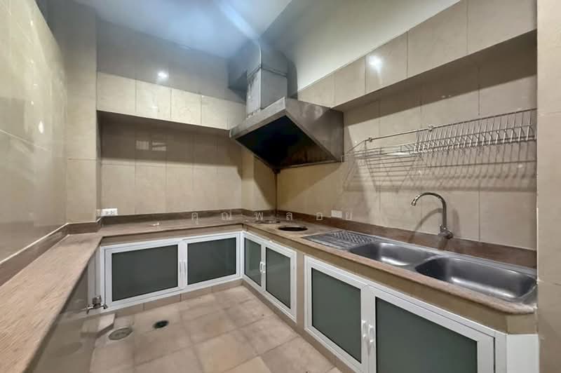 ซอยสุนทรพิมล บรรทัดทอง ปทุมวัน, Bangkok, Rong Muang, Pathum Wan, Bangkok, , 1,000 sqm, Shophouse For Sale, by คุณพลอย, 500399210 - DDproperty.com