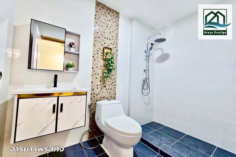 The Park at Fashion, Bangkok, Ratchada-Ramintra Road, Khan Na Yao, Bangkok, 3 Bedrooms, 87 sqm, Townhouse For Sale, by วิสุทธินี เฉลิมสินสุวรรณ, 500399214 - DDproperty.com