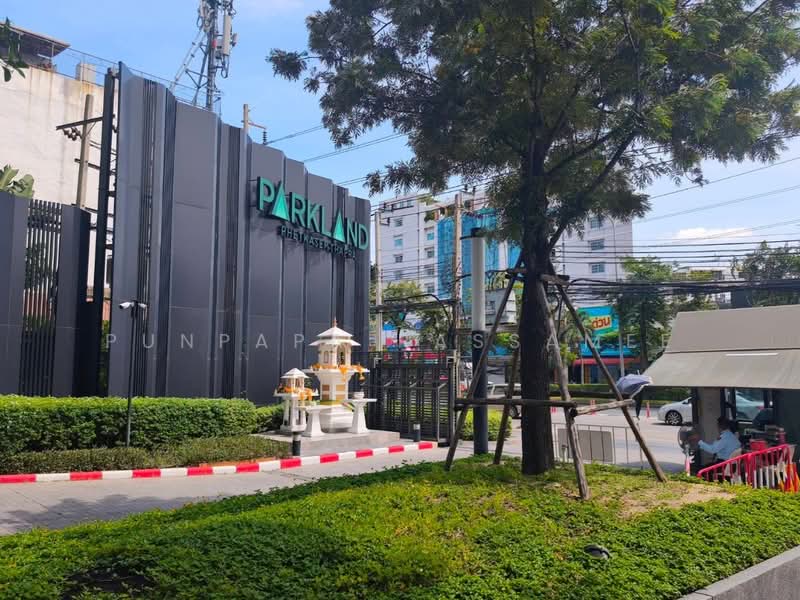 The Parkland Phetkasem-Thapra, Bangkok, 99 Petchkasem Road, Wat Tha Pra, Bangkok Yai, Bangkok, 1 Bedroom, 31 sqm, Condo For Sale, by Punpapa Rassamee, 500399216 - DDproperty.com