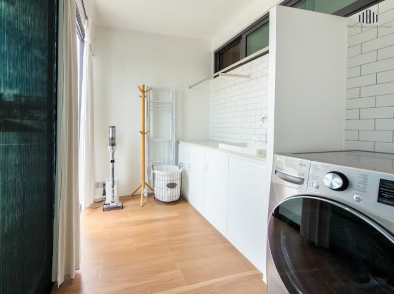 กรุงเทพมหานคร, Bangkok, Bang Kapi, Huai Khwang, Bangkok, 3 Bedrooms, 315 sqm, Single Detached House For Sale, by Lee, 500399220 - DDproperty.com