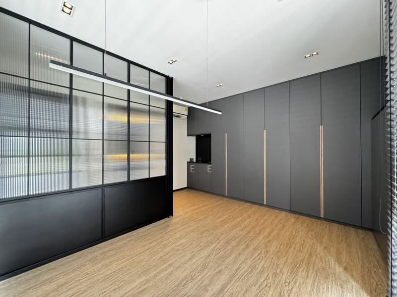 กรุงเทพมหานคร, Bangkok, Bang Kapi, Huai Khwang, Bangkok, 3 Bedrooms, 315 sqm, Single Detached House For Sale, by Lee, 500399220 - DDproperty.com