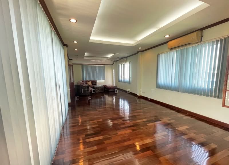 บ้านเดี่ยวพร้อมโกดังสามพราน นครปฐม, Nakhon Pathom, Krathum Lom, Sam Phran, Nakhon Pathom, 5 Bedrooms, 700 sqm, Single Detached House For Sale, by The Best Property กุ้ง​แก้ว, 500399222 - DDproperty.com