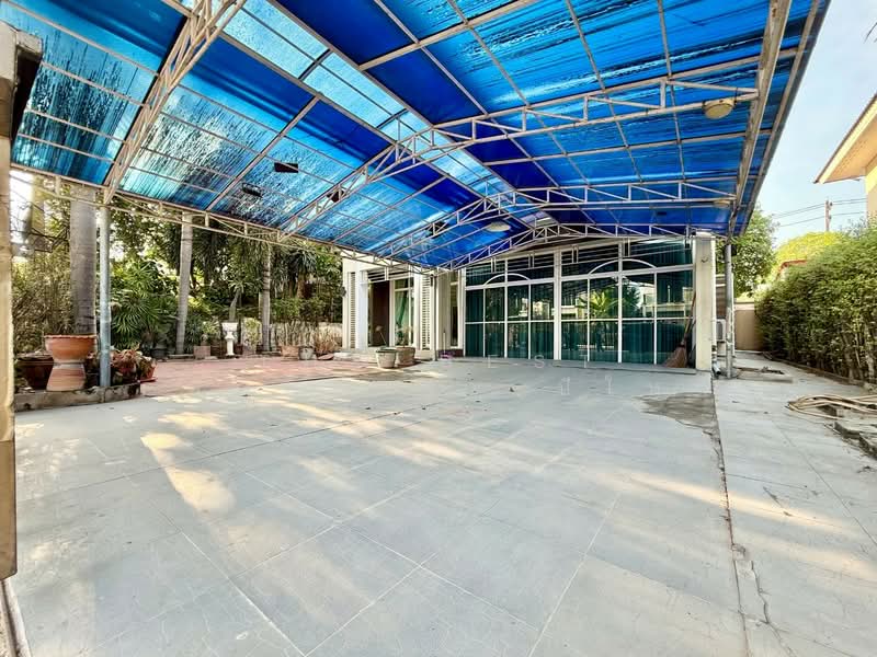 The Gallery Pinklao Sai 4, Nakhon Pathom, Phutthamonthon Sai 4 Road, Krathum Lom, Sam Phran, Nakhon Pathom, 3 Bedrooms, 248 sqm, Single Detached House For Sale, by The Best Property ปีใหม่, 500399245 - DDproperty.com