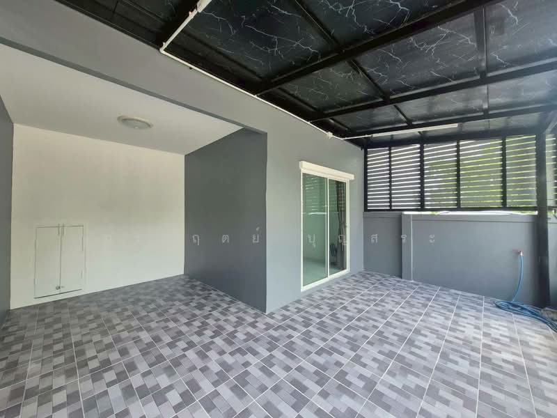 ไลโอ นอฟ วงแหวน-ปิ่นเกล้า, Nonthaburi, ซอยพระนอน, Bang Mae Nang, Bang Yai, Nonthaburi, 3 Bedrooms, 110 sqm, Townhouse For Sale, by กรกฤตย์ บุญสระ, 500399250 - DDproperty.com