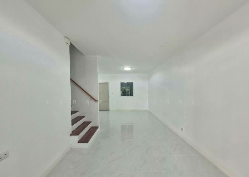 ไลโอ นอฟ วงแหวน-ปิ่นเกล้า, Nonthaburi, ซอยพระนอน, Bang Mae Nang, Bang Yai, Nonthaburi, 3 Bedrooms, 110 sqm, Townhouse For Sale, by กรกฤตย์ บุญสระ, 500399250 - DDproperty.com