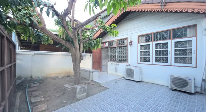 ปฐมเพชร นครปฐม, Nakhon Pathom, Huai Chorakhe, Muang Nakhon Pathom, Nakhon Pathom, 4 Bedrooms, 100 sqm, Townhouse For Sale, by The Best Property เอิร์น, 500399264 - DDproperty.com