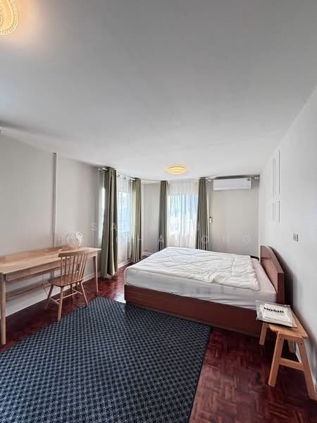 Fortune Condo Town, Bangkok, Naradhiwas Rajanakarindra 24 Alley, Chong Nonsi, Yan Nawa, Bangkok, 2 Bedrooms, 85 sqm, Condo For Rent, by Sarawut Ratchawong, 500399274 - DDproperty.com