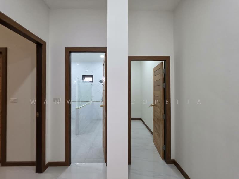 Huahin 70, Prachuap Khiri Khan, Hin Lek Fai, Hua Hin, Prachuap Khiri Khan, 3 Bedrooms, 270 sqm, Single Detached House For Sale, by Wanwisa Scopetta, 500399276 - DDproperty.com