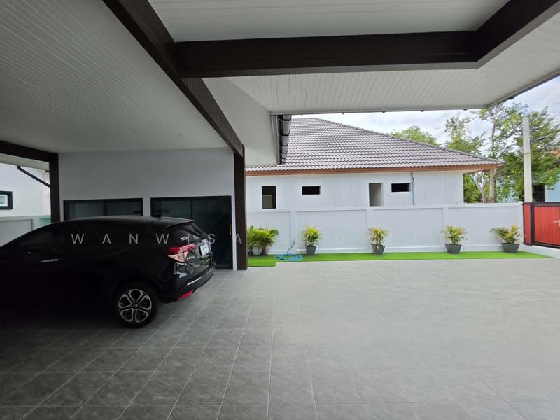 Huahin 70, Prachuap Khiri Khan, Hin Lek Fai, Hua Hin, Prachuap Khiri Khan, 3 Bedrooms, 270 sqm, Single Detached House For Sale, by Wanwisa Scopetta, 500399276 - DDproperty.com