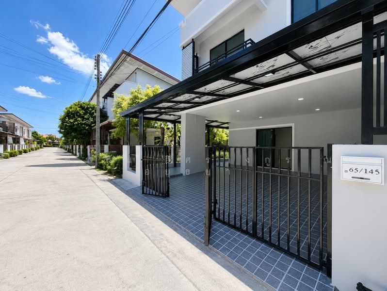 Baan Fah Piyarom Premier Park Phase 10, Pathum Thani, Bung Kham Proi, Lam Luk Ka, Pathum Thani, 3 Bedrooms, 112 sqm, Townhouse For Sale, by ภัทรนัน อิศรางกูร ณ อยุธยา, 500399280 - DDproperty.com