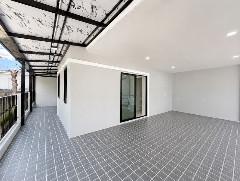 Baan Fah Piyarom Premier Park Phase 10, Pathum Thani, Bung Kham Proi, Lam Luk Ka, Pathum Thani, 3 Bedrooms, 112 sqm, Townhouse For Sale, by ภัทรนัน อิศรางกูร ณ อยุธยา, 500399280 - DDproperty.com