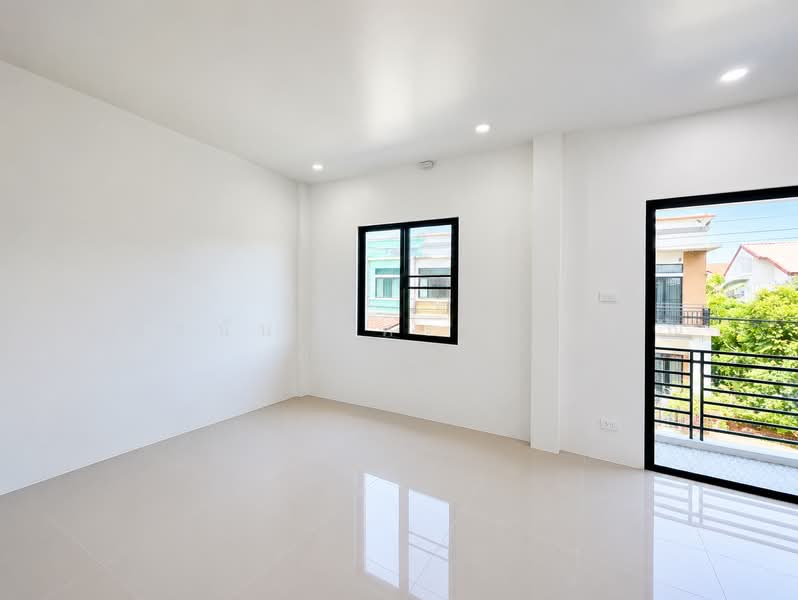 บ้านฟ้าปิยรมย์ พรีเมียร์ พาร์ค เฟส 10 : Baan Fah Piyarom Premier Park Phase 10, ปทุมธานี, บึงคำพร้อย, ลำลูกกา, ปทุมธานี, 112 ตร.ม., ทาวน์เฮ้าส์ ขาย, โดย ภัทรนัน อิศรางกูร ณ อยุธยา, 500399280 - DDproperty.com