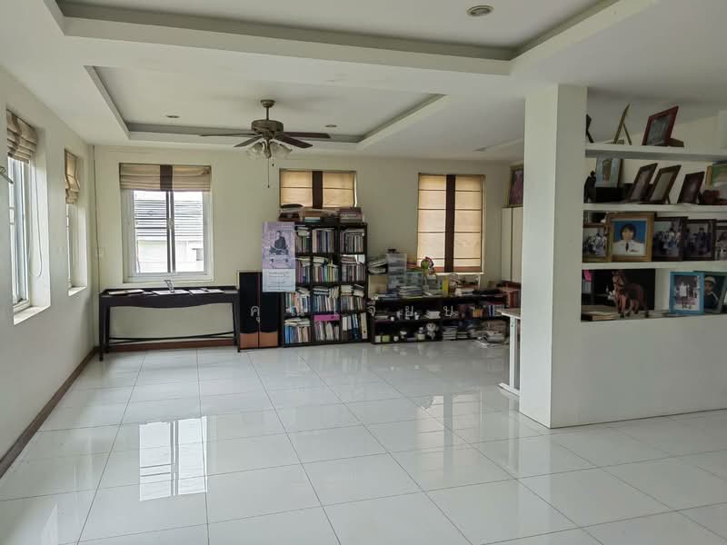 ขายบ้านเดี่ยว 2 ชั้น 3 ห้องนอน ทำเลปากช่อง เขาใหญ่ พร้อมเข้าอยู่ เดินทางสะดวก ใกล้ถนนมิตรภาพ, Nakhon Ratchasima, Nong Sarai, Pak Chong, Nakhon Ratchasima, 3 Bedrooms, 304 sqm, Single Detached House For Sale, by คุณเจี๊ยบ, 500399282 - DDproperty.com