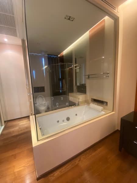 The Address Sukhumvit 28, Bangkok, 1 Soi Sukhumvit 28, Khong Tan, Khlong Toei, Bangkok, 1 Bedroom, 45 sqm, Condo For Rent, by วรกร สิทธิลู่ตระกูล, 500399289 - DDproperty.com