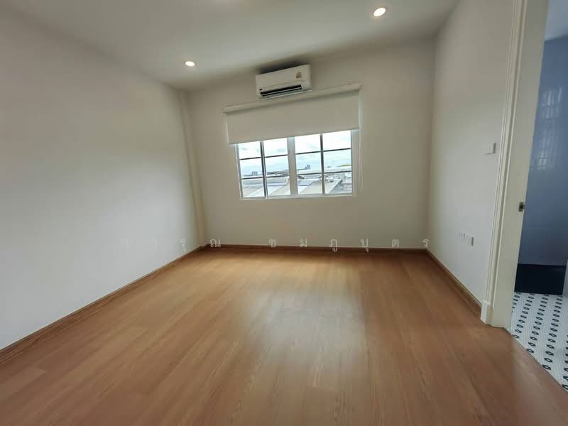 พลัส พาร์ค อเวนิว, Bangkok, ลาซาล, Bang Na Tai, Bang Na, Bangkok, 4 Bedrooms, 320 sqm, Townhouse For Rent, by การุณ ชมภูบุตร, 500399319 - DDproperty.com