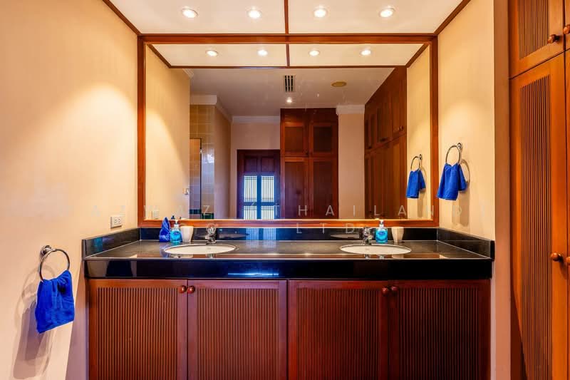 Lakewood Hills Villas, Phuket, Choeng Thale, Thalang, Phuket, 6 Bedrooms, 1,200 sqm, Villa For Sale, by Fazwaz (Thailand) Co., Ltd., 500399351 - DDproperty.com
