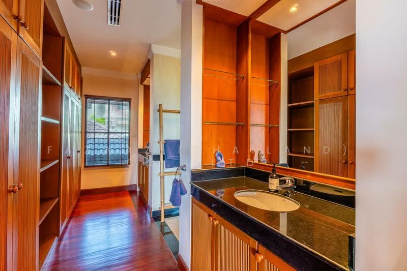 Lakewood Hills Villas, Phuket, Choeng Thale, Thalang, Phuket, 6 Bedrooms, 1,200 sqm, Villa For Sale, by Fazwaz (Thailand) Co., Ltd., 500399351 - DDproperty.com